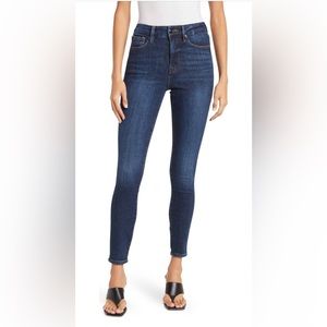 Good American good waist chewed pocket jeans